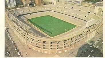 Liga 81-82. Estadio Santiago Bernabeu (Real Madrid). Ediciones Este.