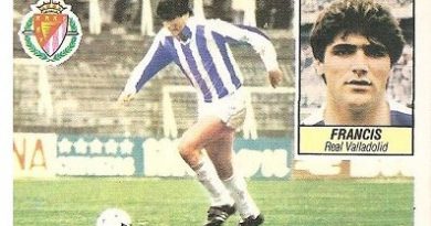 Liga 84-85. Fichaje N.º 7 Francis (Coloca por Francis del Real Madrid) (Real Valladolid). Ediciones Este.