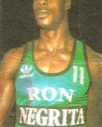 Liga Baloncesto 1985-1986. Housey (Ron Negrita Joventud). Chicle Gumtar.