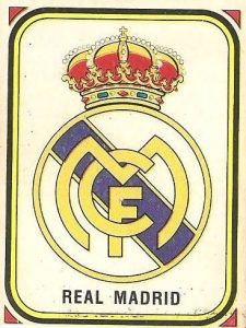 Liga 83-84. Escudo Real Madrid (Real Madrid). Ediciones Panini.