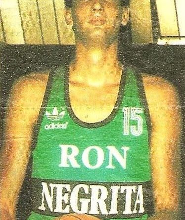 Liga Baloncesto 1985-1986. Vecina (Ron Negrita Juventud). Chicle Gumtar.