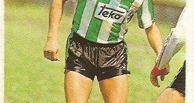 Diego Armando Maradona. Sus driblings. Sus goles. Liga 84-85. Piru (Racing de Santander). Cromo Esport.