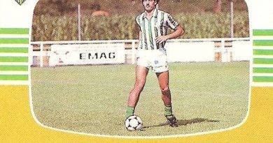 Liga 84-85. Fichaje Nº 32 B Valdo (Real Betis). Cromos Cano.