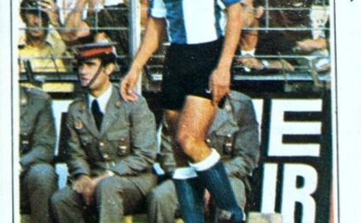 Liga 1977-78. José Antonio (Hércules C.F.) Editorial Pacosa. 📸: Grupo de Facebook Nuestros álbumes de cromos.