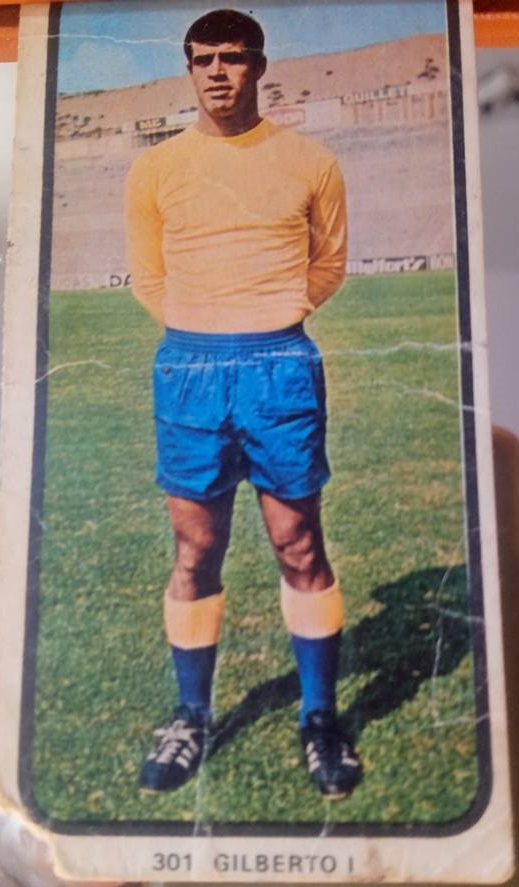 Campeonato Nacional de Liga 1973-74 Gilberto II (UD Las Palmas). Ediciones Ruíz Romero. 📸 Carlos Javier Gonzalez.