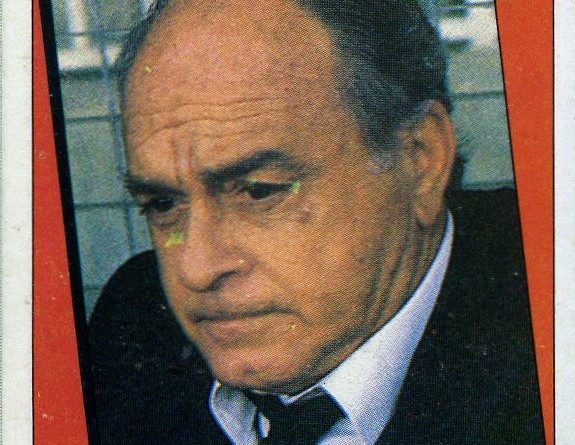 Liga 87-88. Alfredo Di Stefano (Valencia C.F.). Ediciones Este. 📸: Grupo de Facebook Nuestros álbumes de cromos.