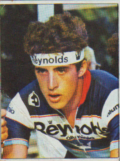1983. Vuelta Ciclista - Ases Internacionales del Pedal. Pedro Delgado (Reynolds). (Editorial J. Merchante - Chocolates Hueso). 📸: Grupo de Facebook Nuestros álbumes de cromos. 