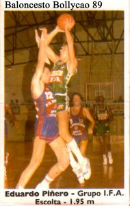 Basket Cromos 88-89. Piñero (Grupo IFA) Editorial J. Merchante – Bollycao. 📸: Grupo de Facebook Nuestros álbumes de cromos.