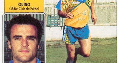 Liga 92-93. Quino (Cádiz F.C.). Ediciones Este. 📸: Toni Izaro.