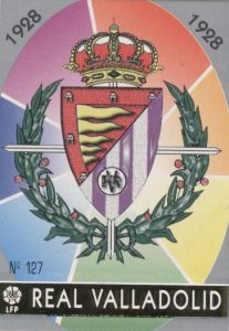 Las fichas de la Liga 97-98. Nº 127. Escudo del Real Valladolid (Real Valladolid). Editorial Mundicromo.