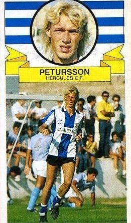 Liga 85-86 Pétursson (Hércules C.F.). Ediciones Este. 📸: Antonio Ramírez.