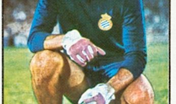 Liga 76-77. Gato Fernández (R.C.D. Español). Ediciones Este. 📸: Toni Izaro.