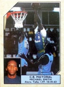 Baloncesto 1988-89. Mike Smith (Caja de Ronda). Converse. 📸: Luis González Soriano.