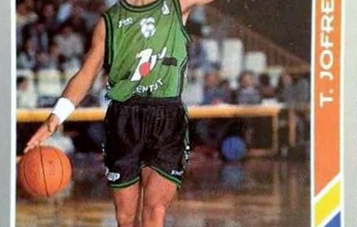 ACB 1994 95. Tomás Jofresa (Joventut de Badalona). Editorial Mundicromo. 📸: Juan Miguel Martínez Perea.