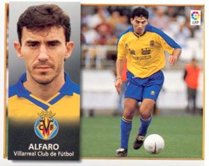 Liga 98-99. Alfaro (Villarreal C.F.). Ediciones Este. 📸: Toni Izaro.