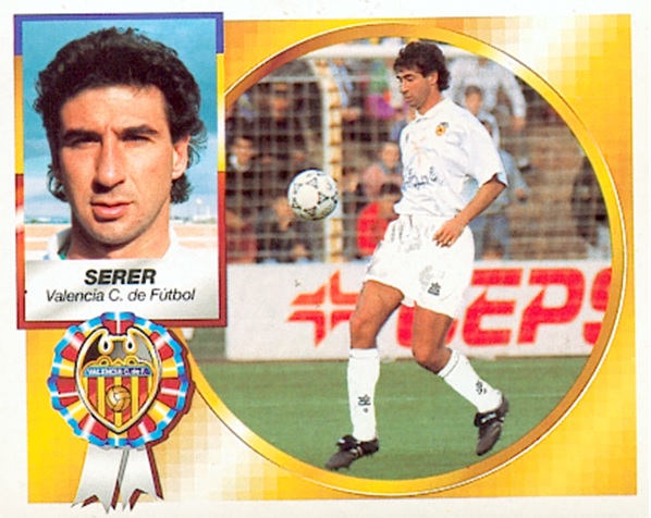 Liga 94-95. Serer (Valencia C.F.). Ediciones Este. 📸: Toni Izaro.