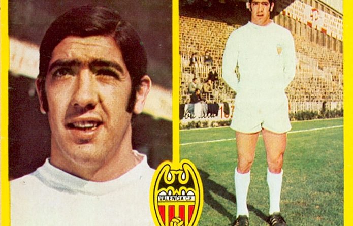 Liga 72-73. Barrachina (Valencia C.F.). Ediciones Este. 📸: Toni Izaro.