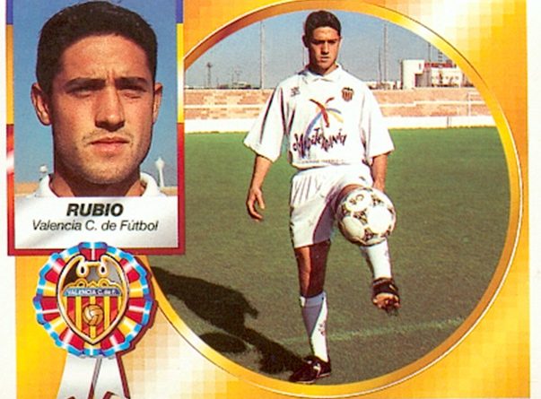 Liga 94-95. Matias Rubio (Valencia C.F.). Ediciones Este. 📸: Toni Izaro.