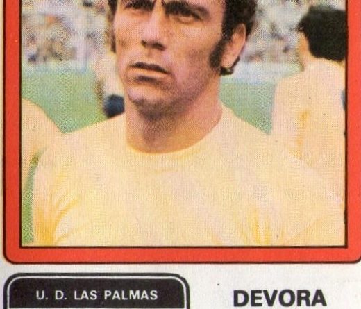 Liga 76-77. Germán (U.D. Las Palmas). Editorial Vulcano. 📸: Félix Romero.