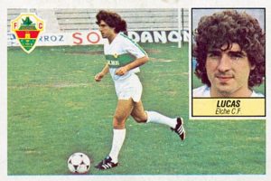 Liga 84-85. Lucas (Elche C. F.). Ediciones Este. 📸: Toni Izaro.