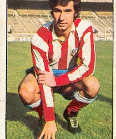 Liga 76-77. Gárate (Atlético de Madrid). Ediciones Este. 📸: Toni Izaro.