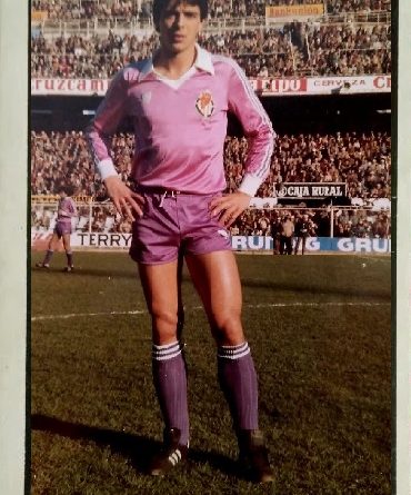 Aragón (Real Valladolid). 📸: Cromo-Montaje de Miguel Jorge Plaza Blanco.