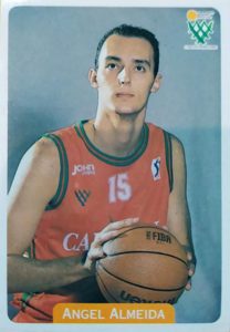 ACB 95-96. Ángel Almeida (Caja San Fernando). Editorial Mundicromo. 📸: Grupo de Facebook Nuestros álbumes de cromos.