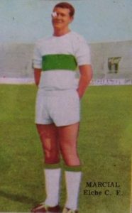 Liga 64-65. Marcial (Elche C. F.). Editorial Fher. 📸: Nicolás Moreno.