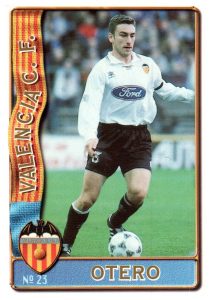 Las fichas de la Liga 96-97. Nº 23. Otero (Valencia C. F.). Editorial Mundicromo.