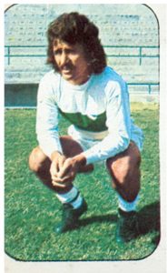 Liga 76-77. Cortés (Elche C. F.). Ediciones Este. 📸: Toni Izaro.